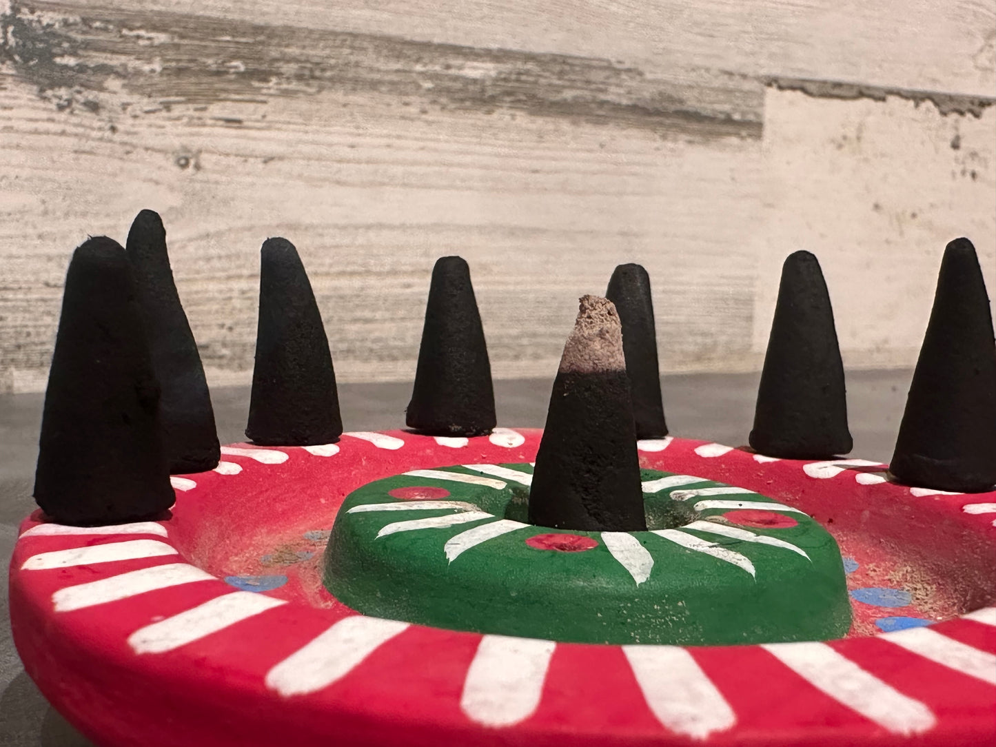 1in Incense Cones (Pack of 16)